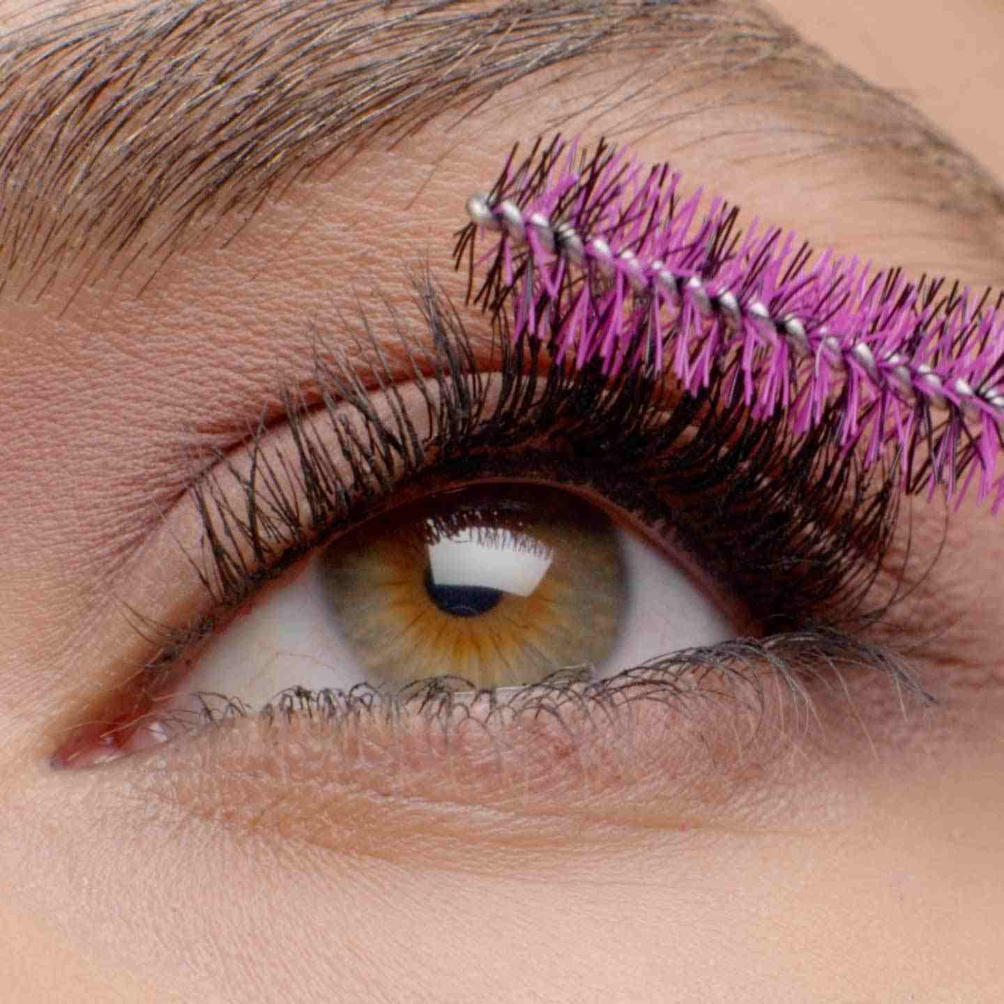 applicationbrushfront mny makl mascara làm dày và cong mi falsies lashlift dmi 1440x1440