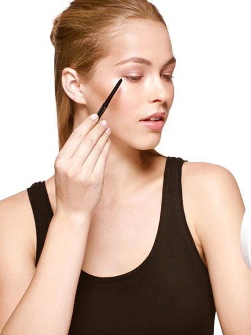 Maybelline Eyeliner tips application hack